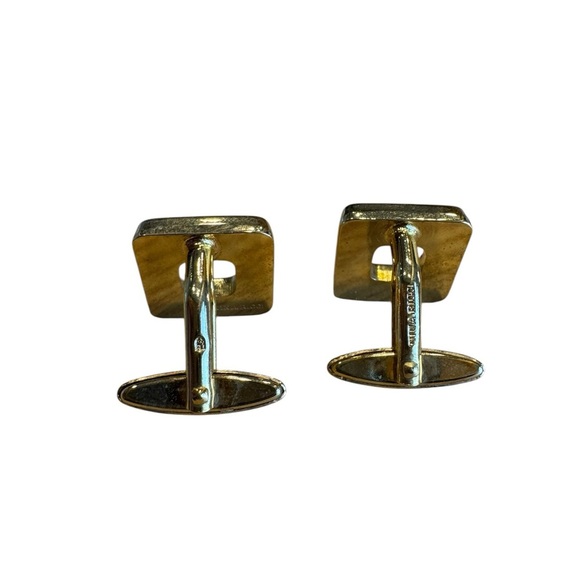 Nina Ricci Gold Square Cufflinks - Picture 3 of 3